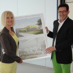 Schulleiterin Ulrike Rüger und Architekt Klaus Klinger